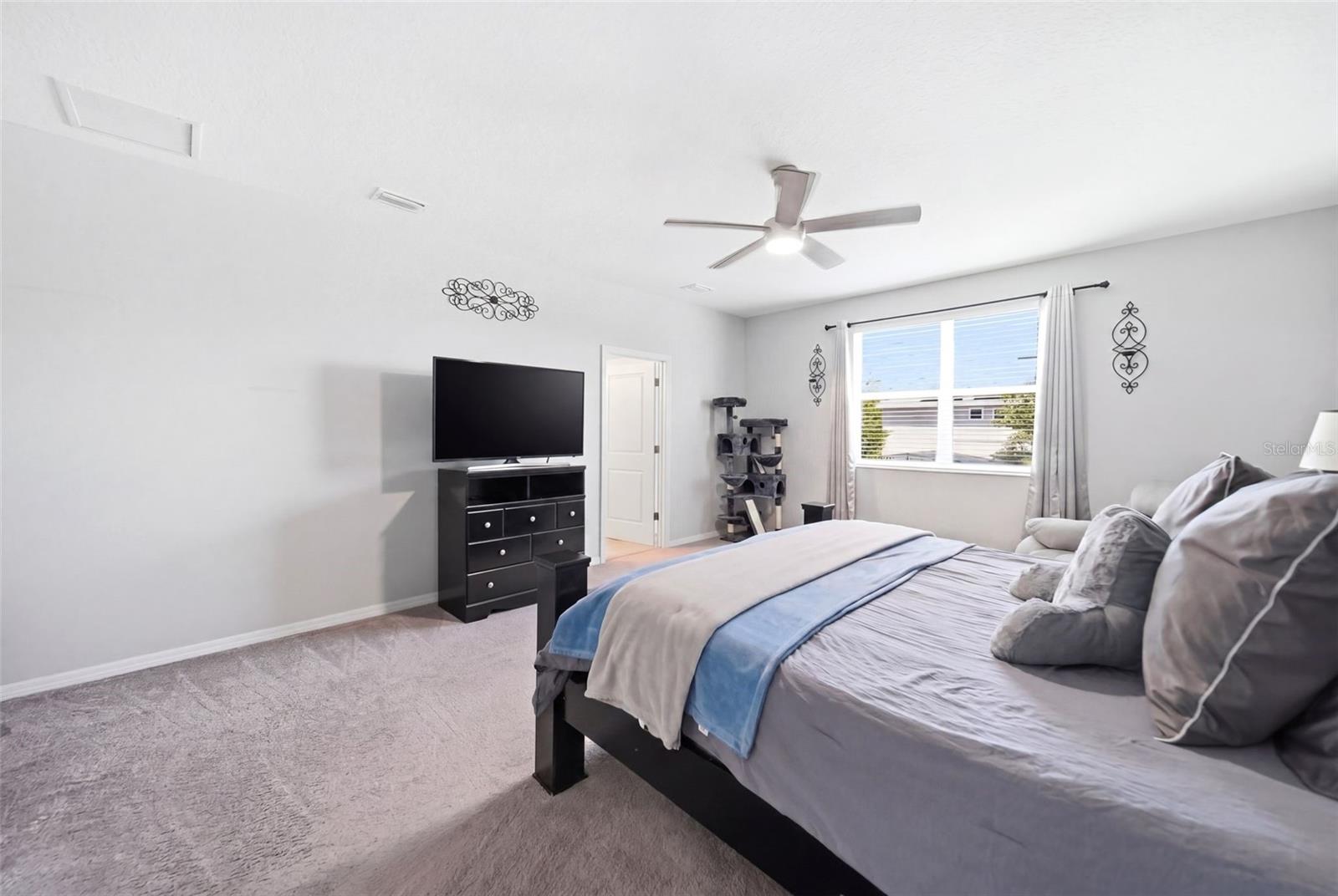 947 MAYPOLE DR, APOPKA, FL, 32703