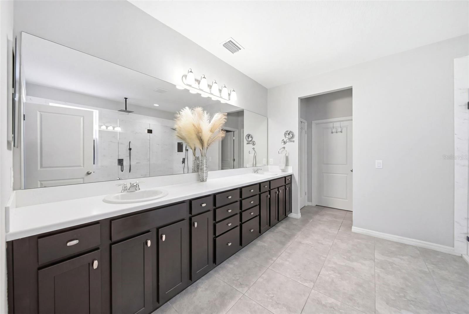 947 MAYPOLE DR, APOPKA, FL, 32703