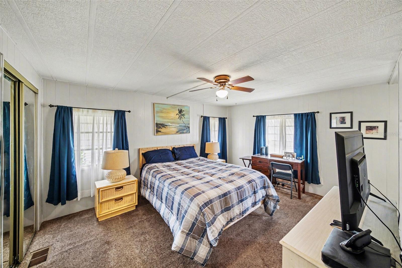 12501 ULMERTON RD #33, LARGO, FL, 33774