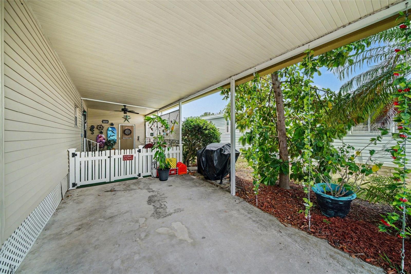 12501 ULMERTON RD #33, LARGO, FL, 33774