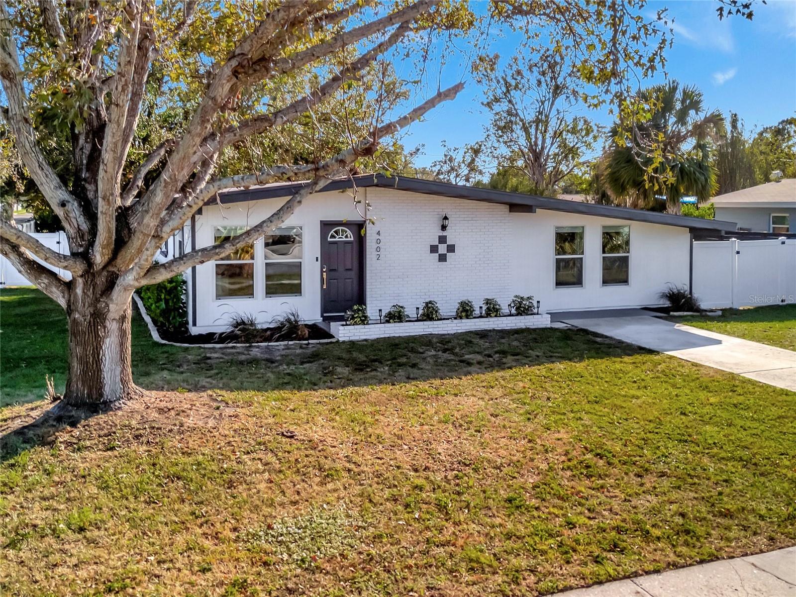 4002 W OKLAHOMA AVE, TAMPA, FL, 33616