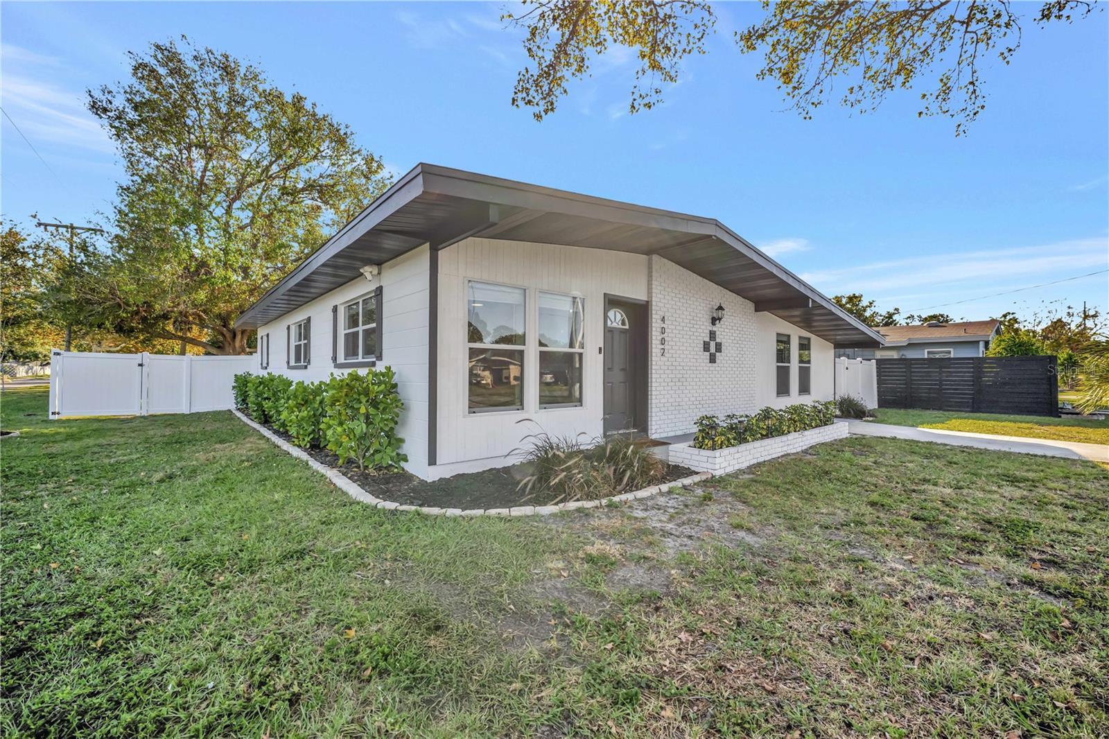4002 W OKLAHOMA AVE, TAMPA, FL, 33616