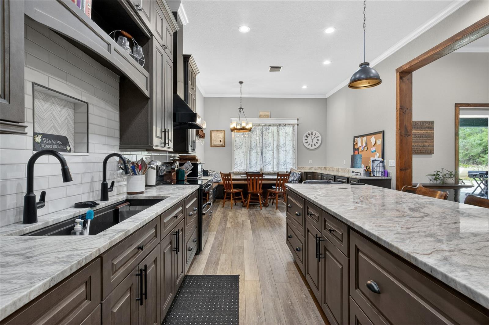 2851 BRUTON RD, PLANT CITY, FL, 33565