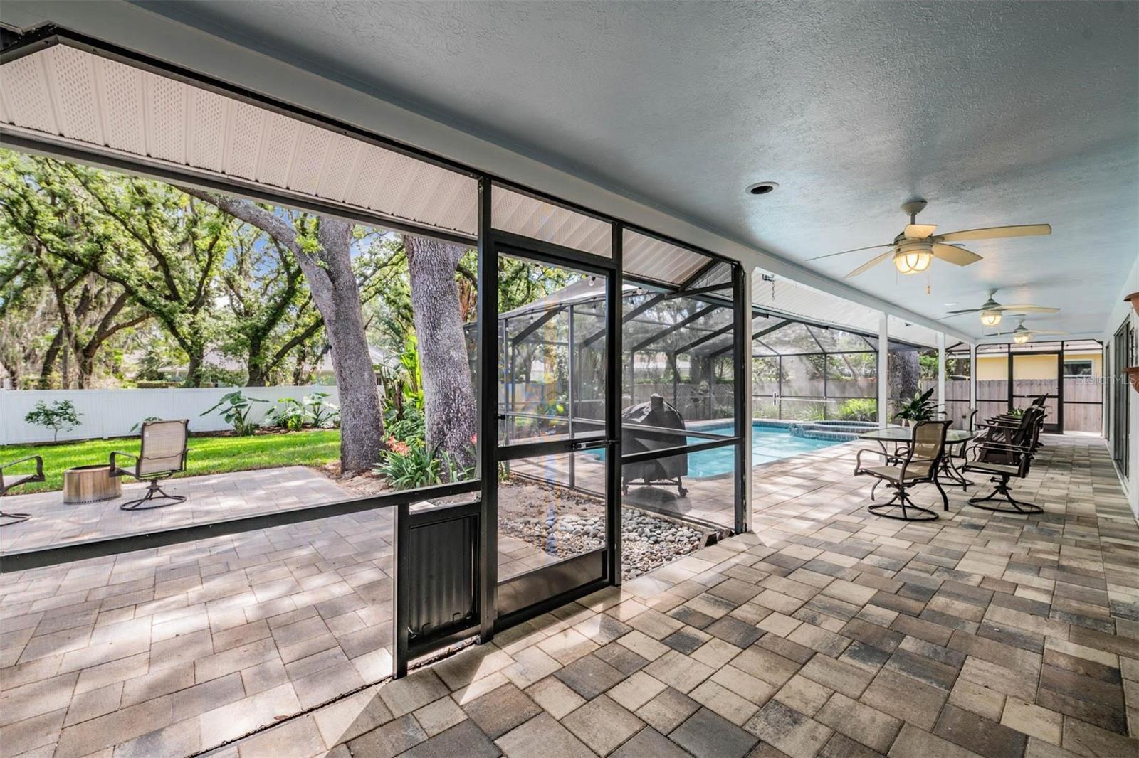 2542 MASON OAKS DR, VALRICO, FL, 33596