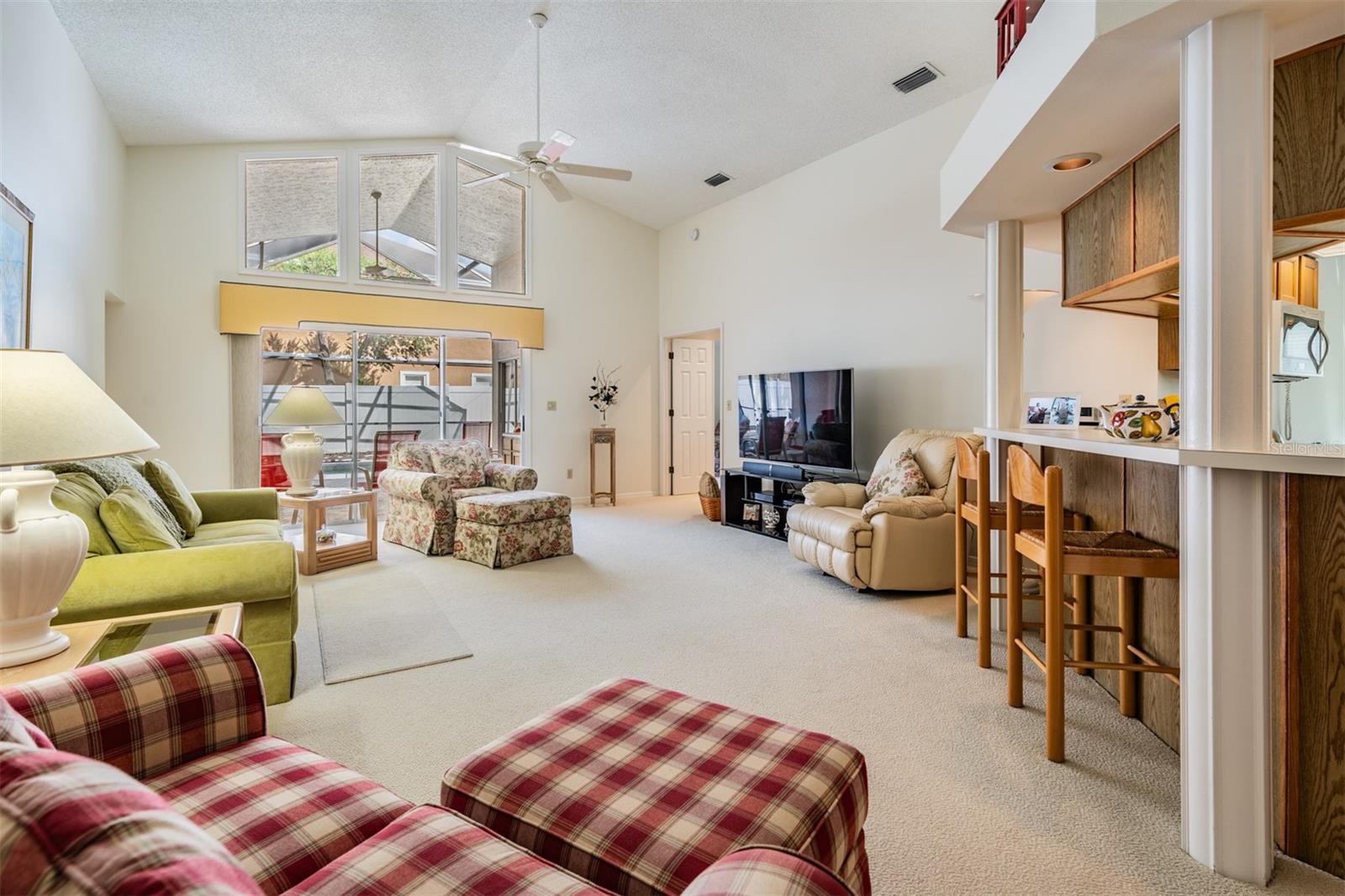 9008 QUAIL CREEK DR, TAMPA, FL, 33647