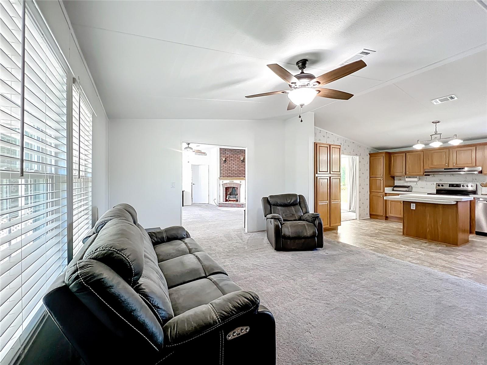 9040 MERCURY DR, ST CLOUD, FL, 34773