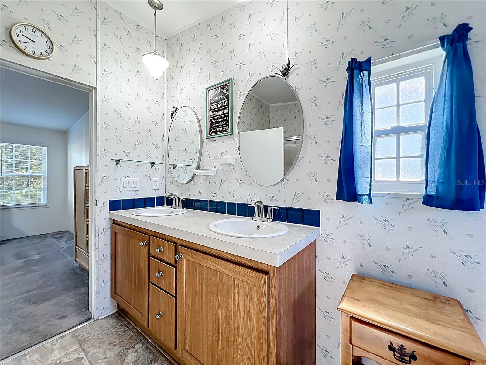 9040 MERCURY DR, ST CLOUD, FL, 34773