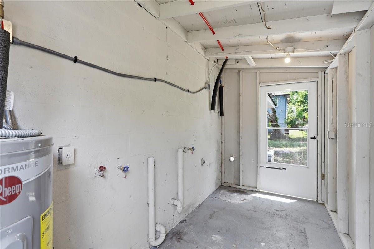 1723 E IDELL ST, TAMPA, FL, 33604