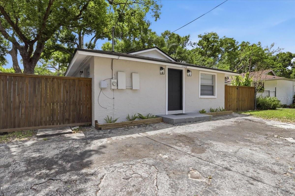 1723 E IDELL ST, TAMPA, FL, 33604