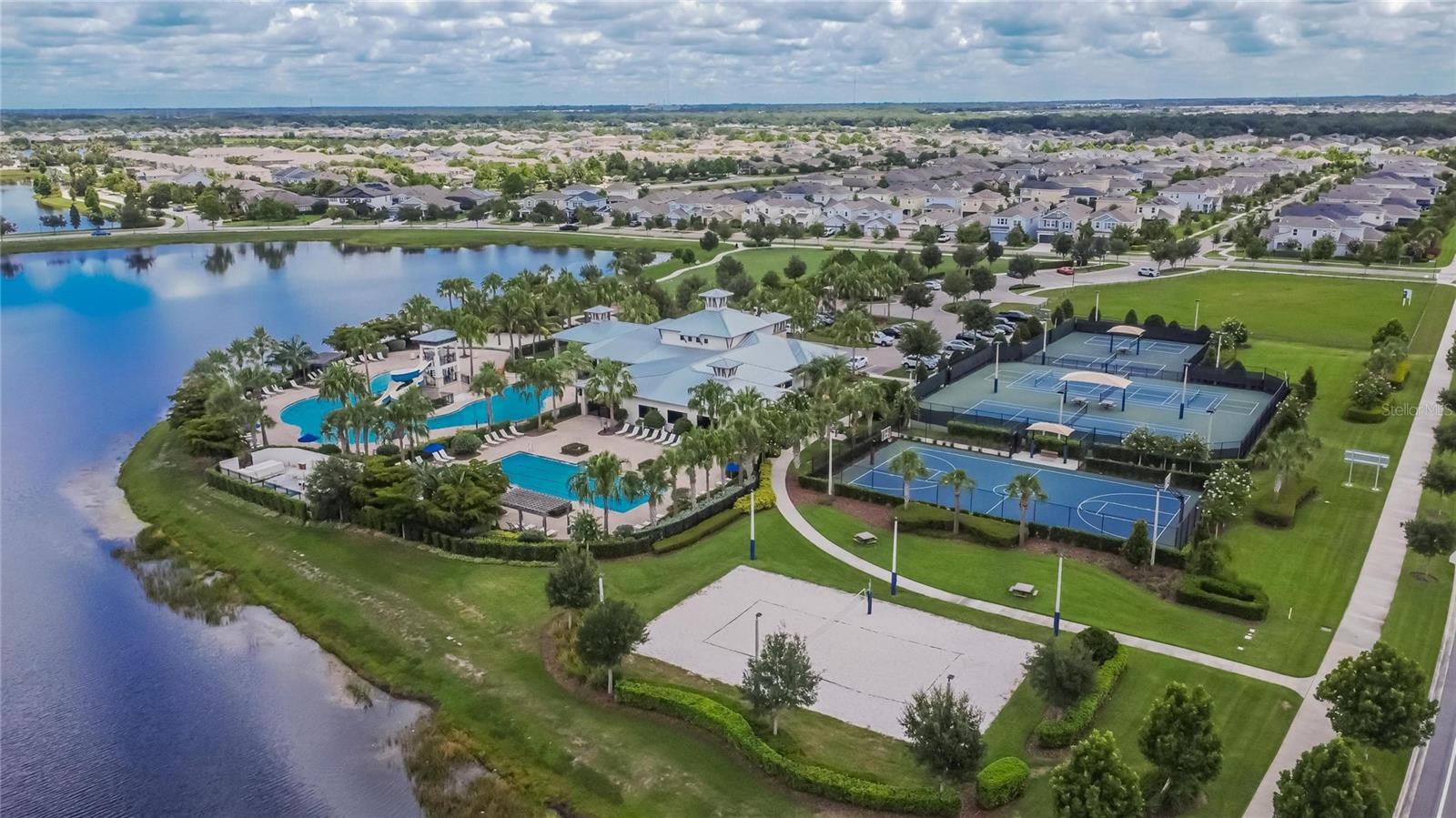 7211 MEETING HOUSE LN, APOLLO BEACH, FL, 33572