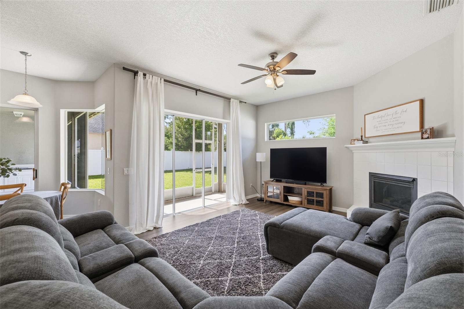 10121 KINGSHYRE WAY, TAMPA, FL, 33647