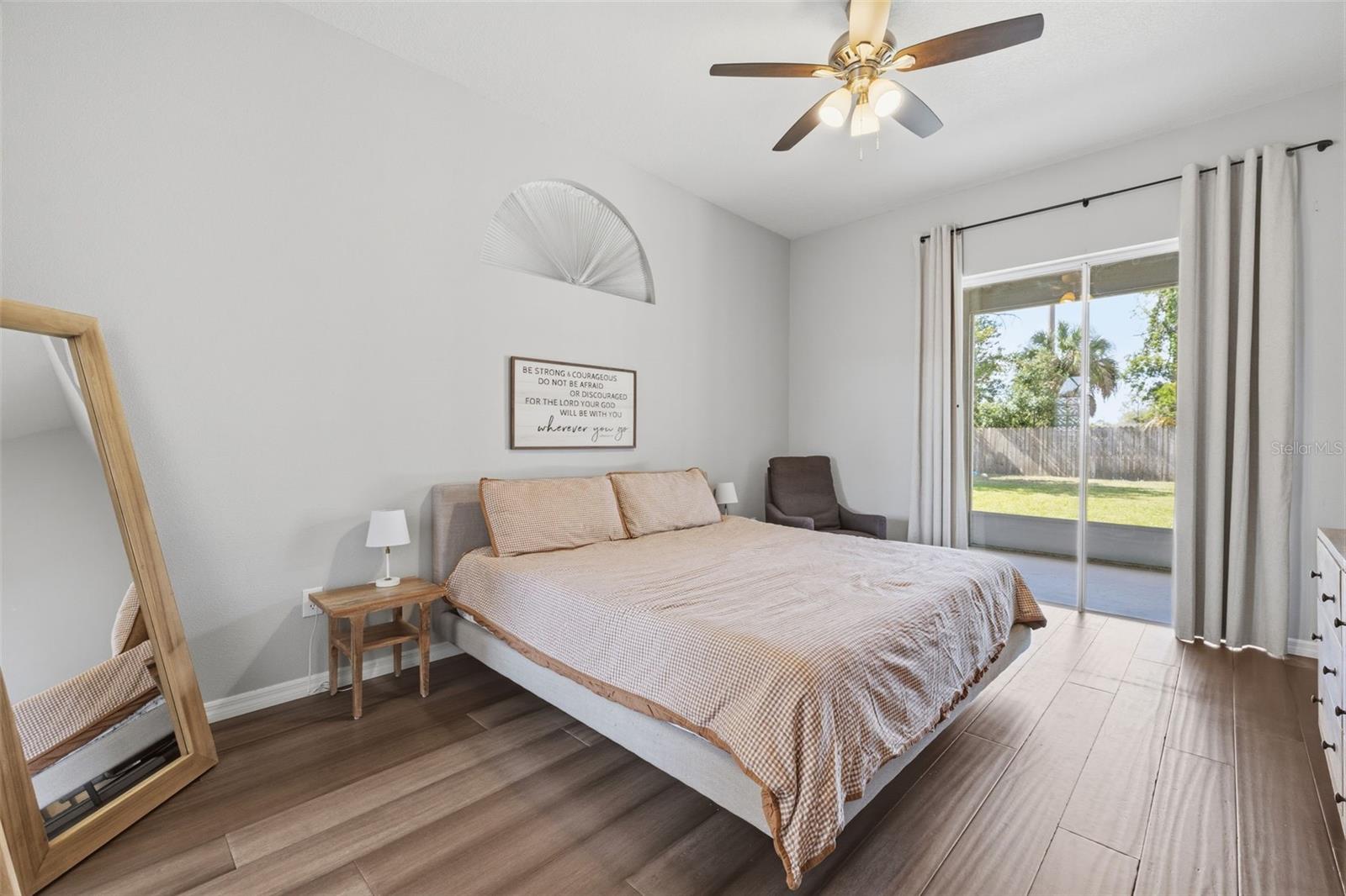 10121 KINGSHYRE WAY, TAMPA, FL, 33647