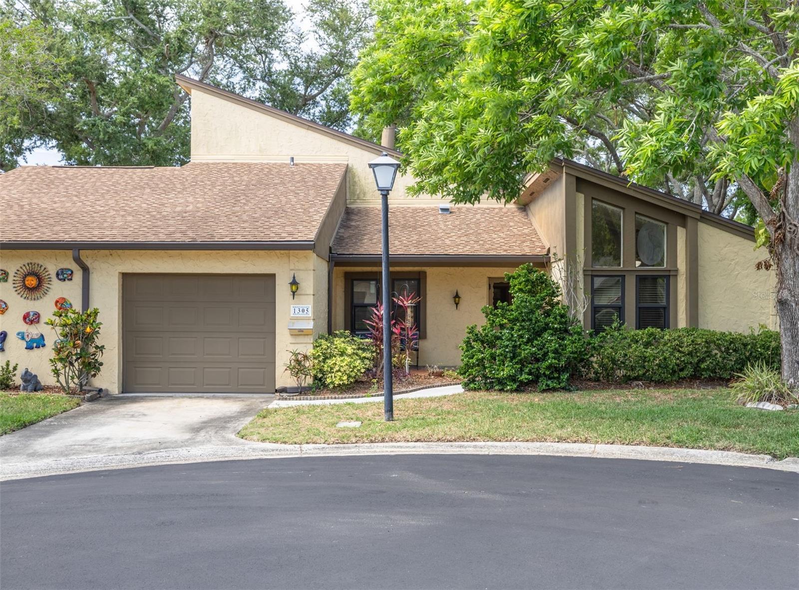 2101 SUNSET POINT RD #1305, CLEARWATER, FL, 33765