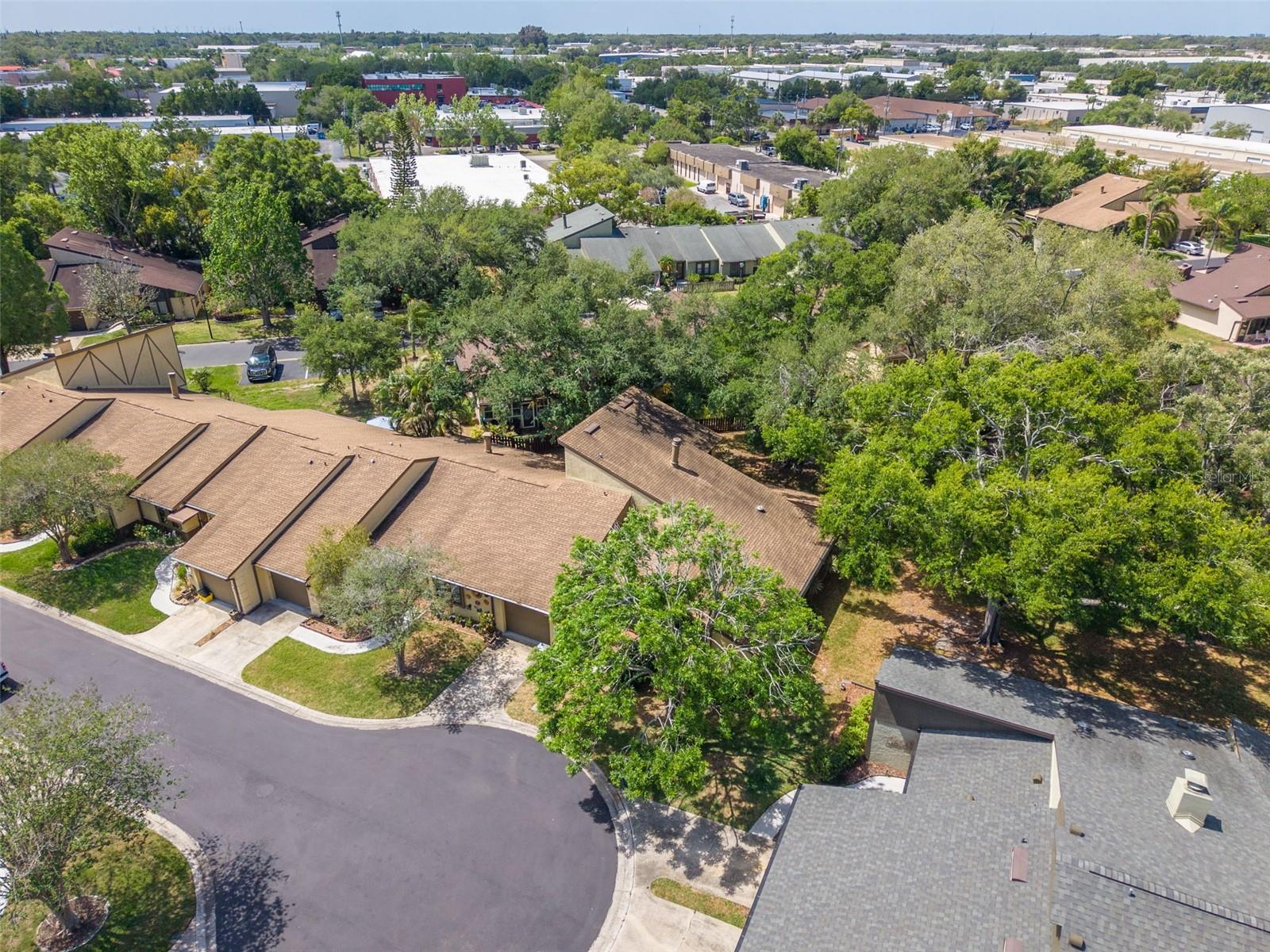 2101 SUNSET POINT RD #1305, CLEARWATER, FL, 33765