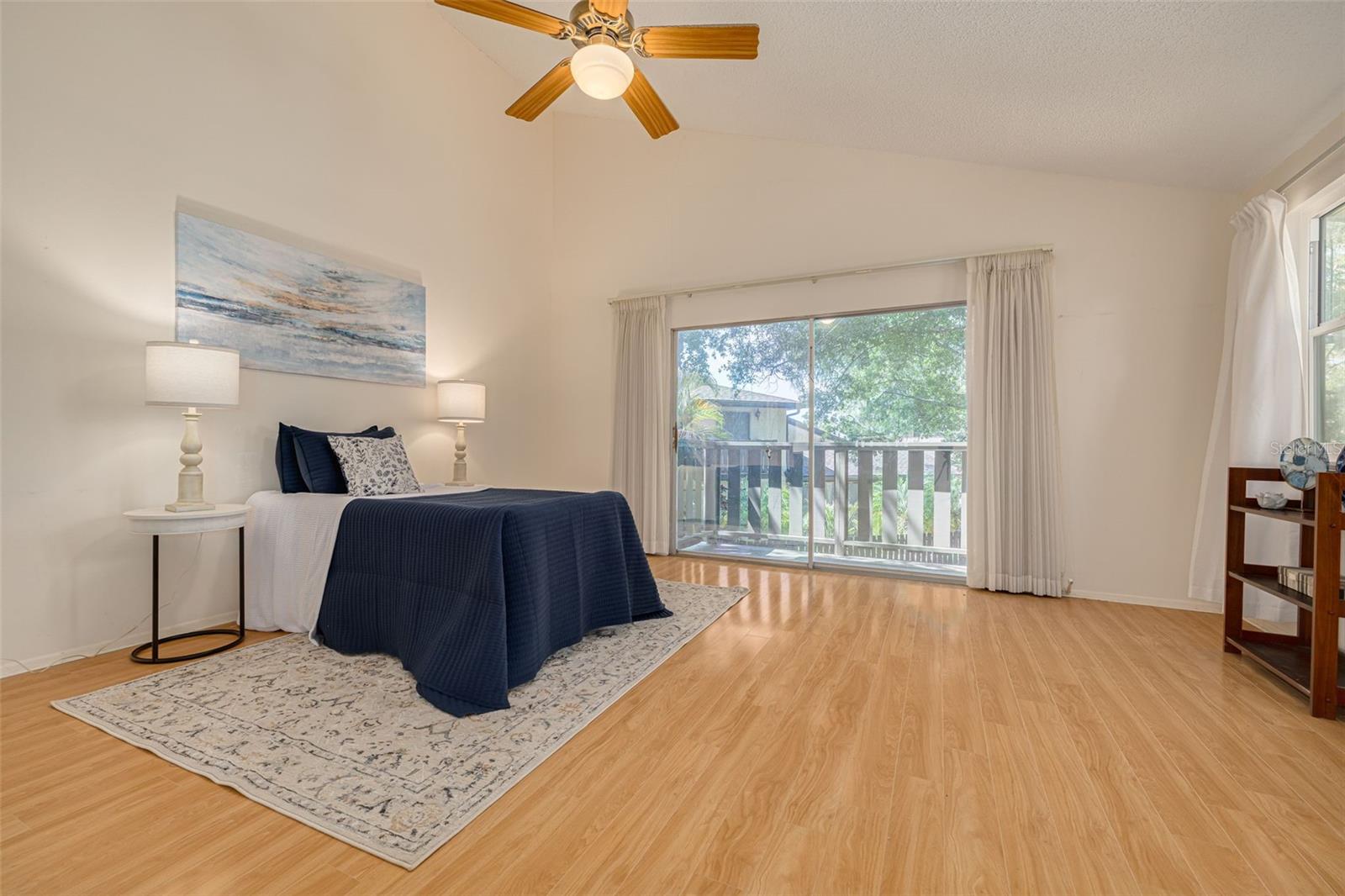 2101 SUNSET POINT RD #1305, CLEARWATER, FL, 33765