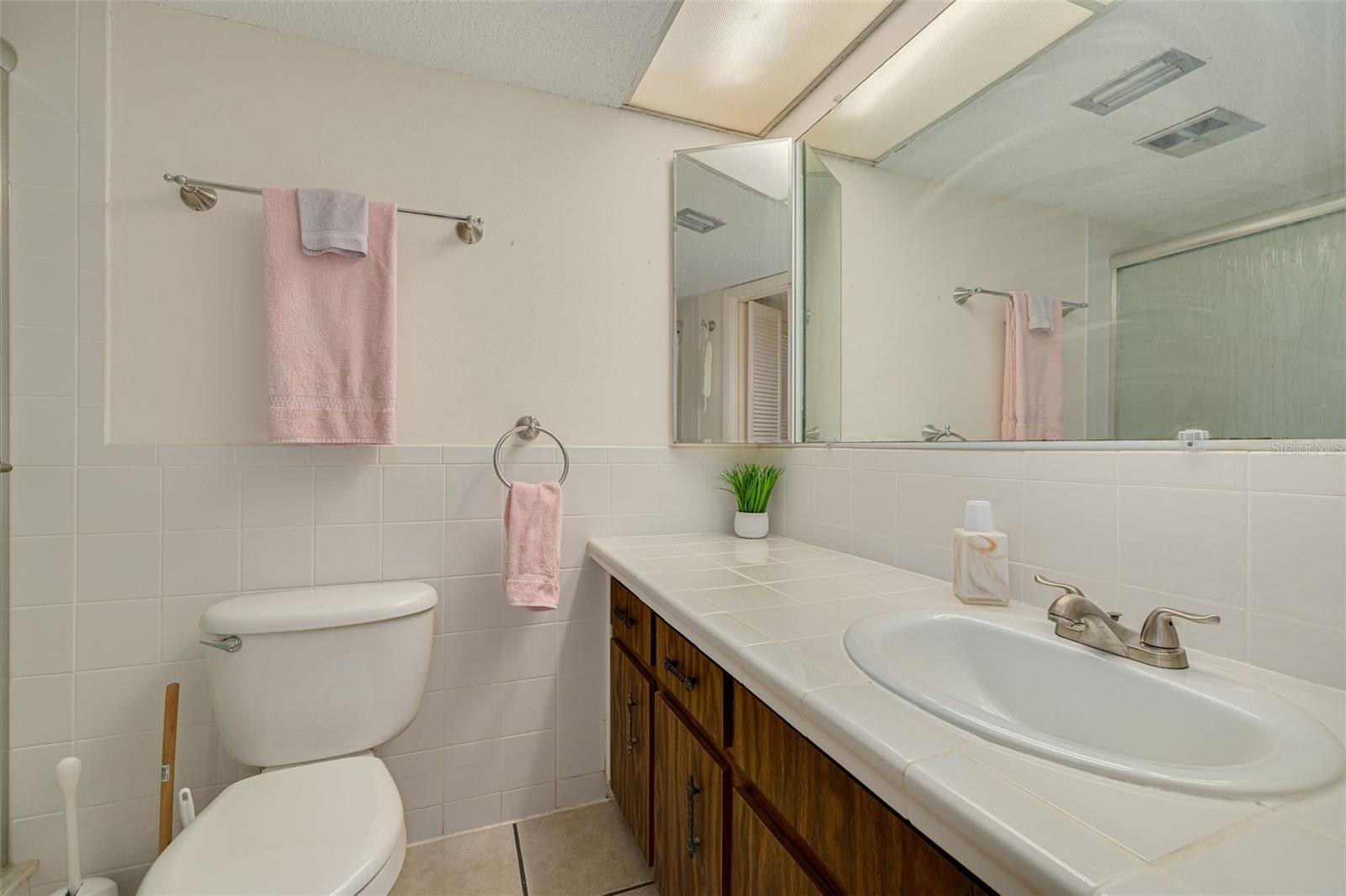 2101 SUNSET POINT RD #1305, CLEARWATER, FL, 33765