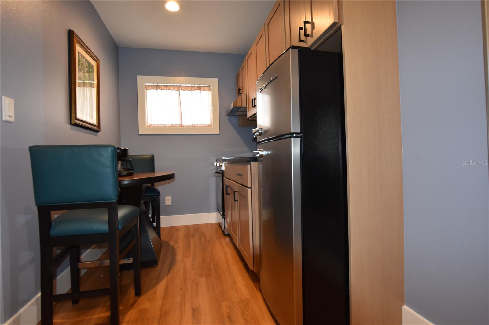 704 S LAKESHORE BLVD, HOWEY IN THE HILLS, FL, 34737