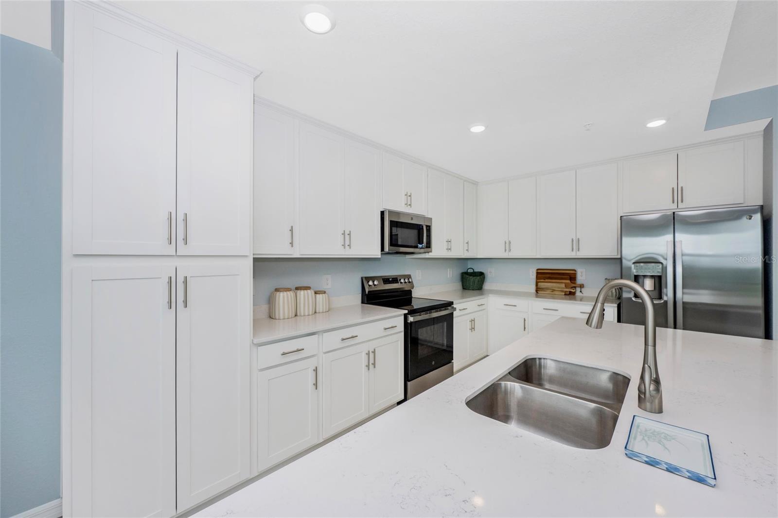 17655 OPAL SAND DR #203, VENICE, FL, 34293