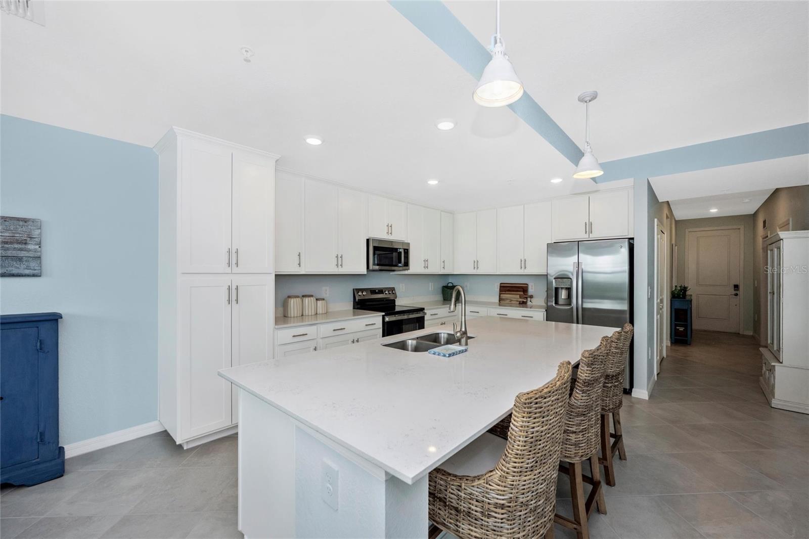 17655 OPAL SAND DR #203, VENICE, FL, 34293