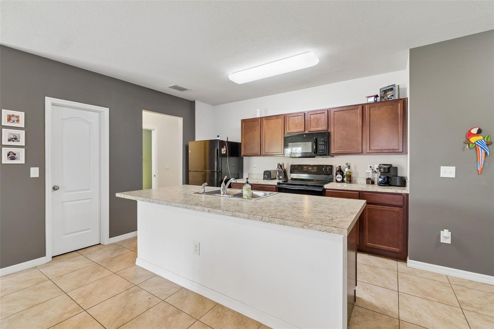 11926 GRAND KEMPSTON DR, GIBSONTON, FL, 33534