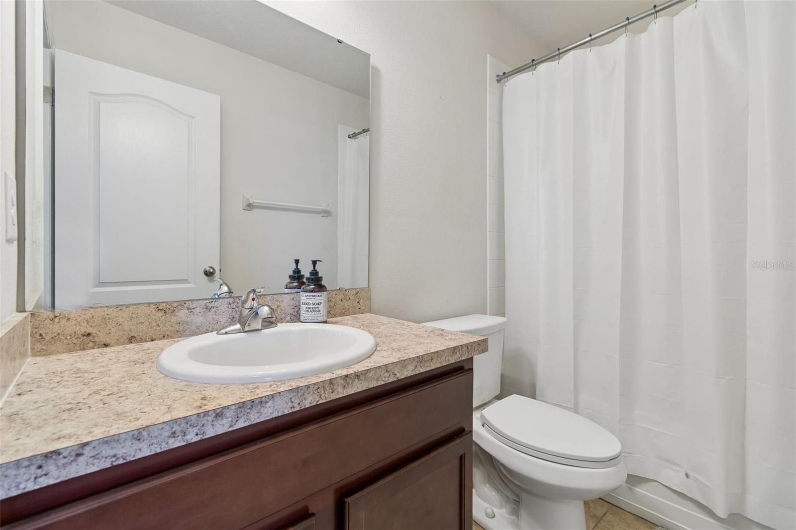 11926 GRAND KEMPSTON DR, GIBSONTON, FL, 33534