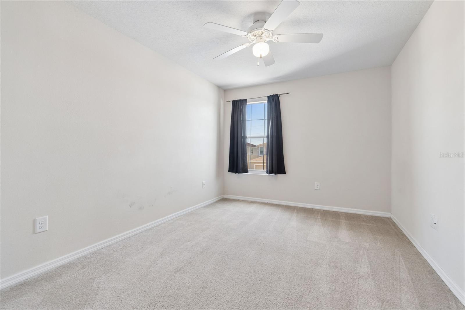 11926 GRAND KEMPSTON DR, GIBSONTON, FL, 33534