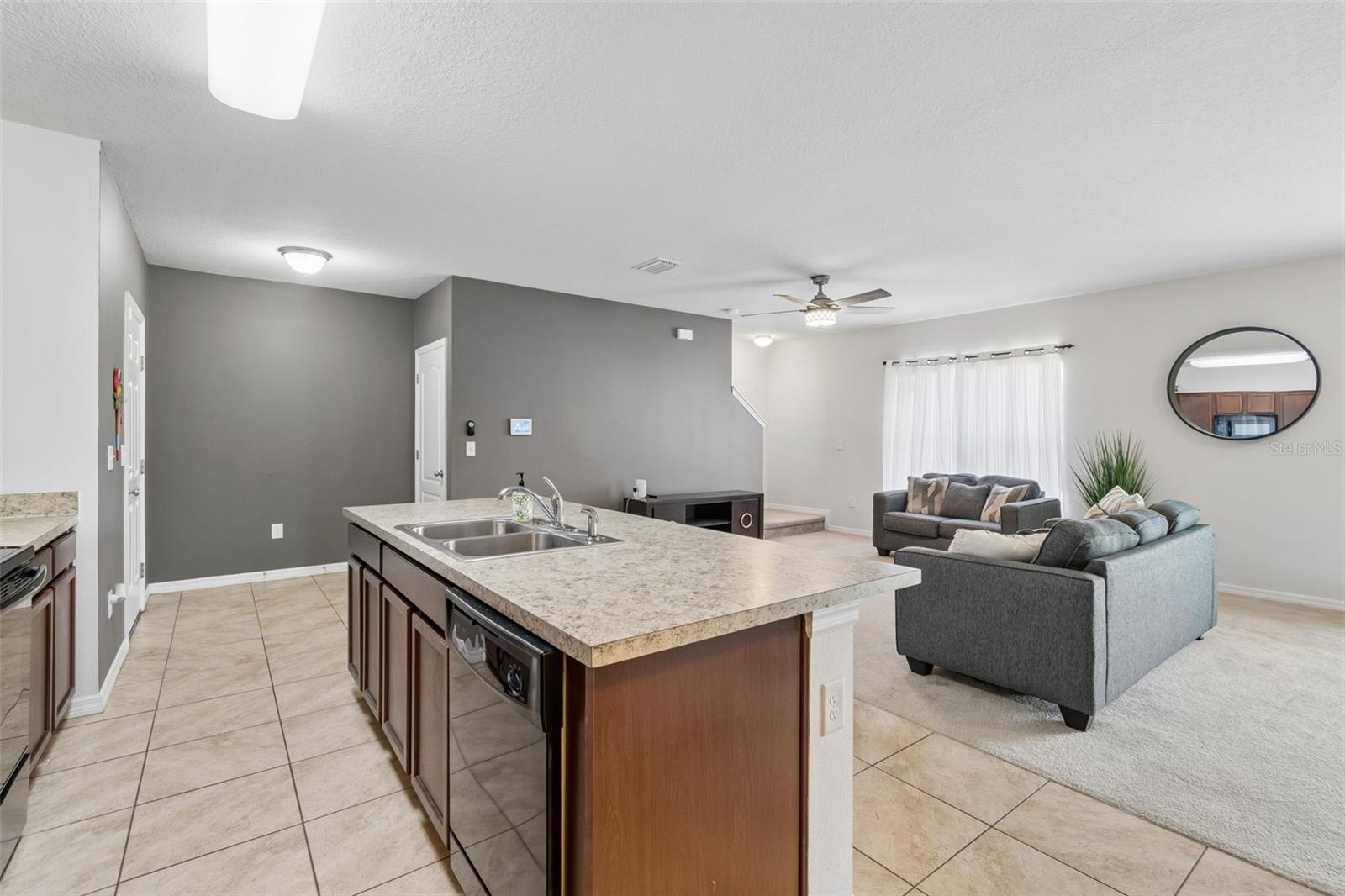 11926 GRAND KEMPSTON DR, GIBSONTON, FL, 33534