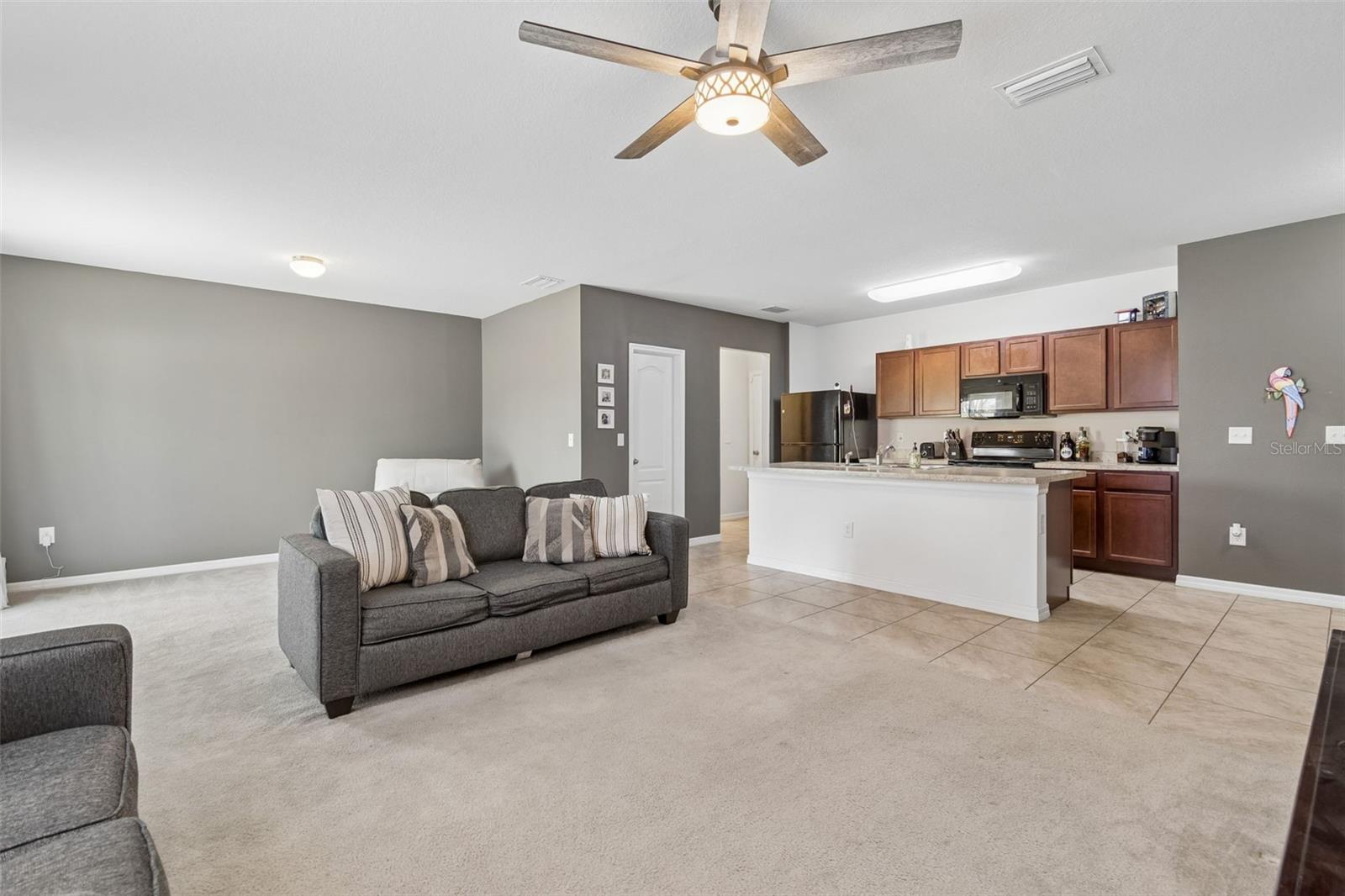 11926 GRAND KEMPSTON DR, GIBSONTON, FL, 33534