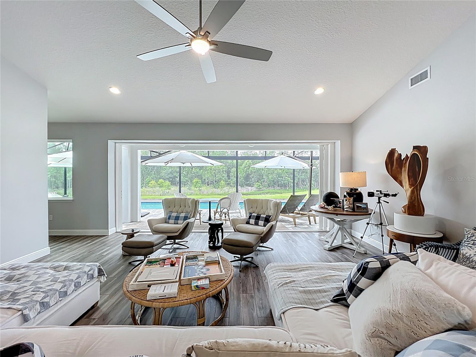 10220 & 10224 BAY LAKE RD, GROVELAND, FL, 34736