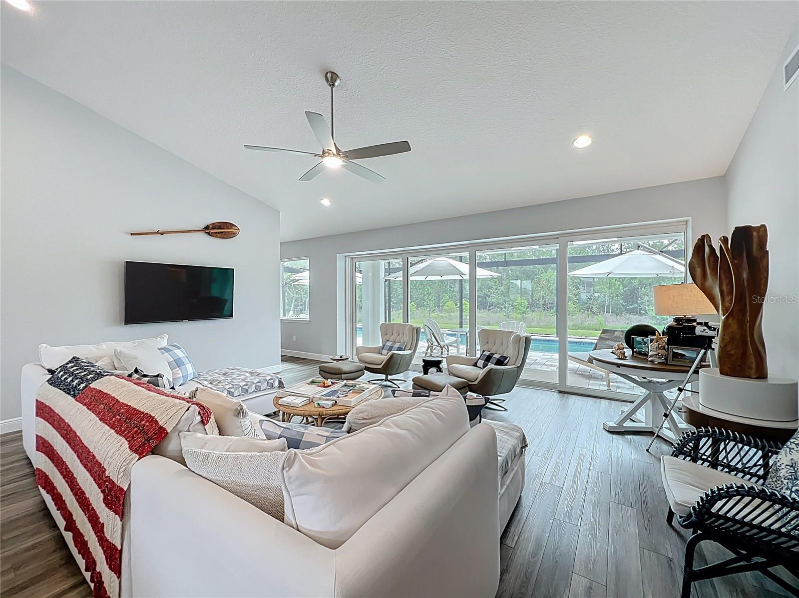 10220 & 10224 BAY LAKE RD, GROVELAND, FL, 34736