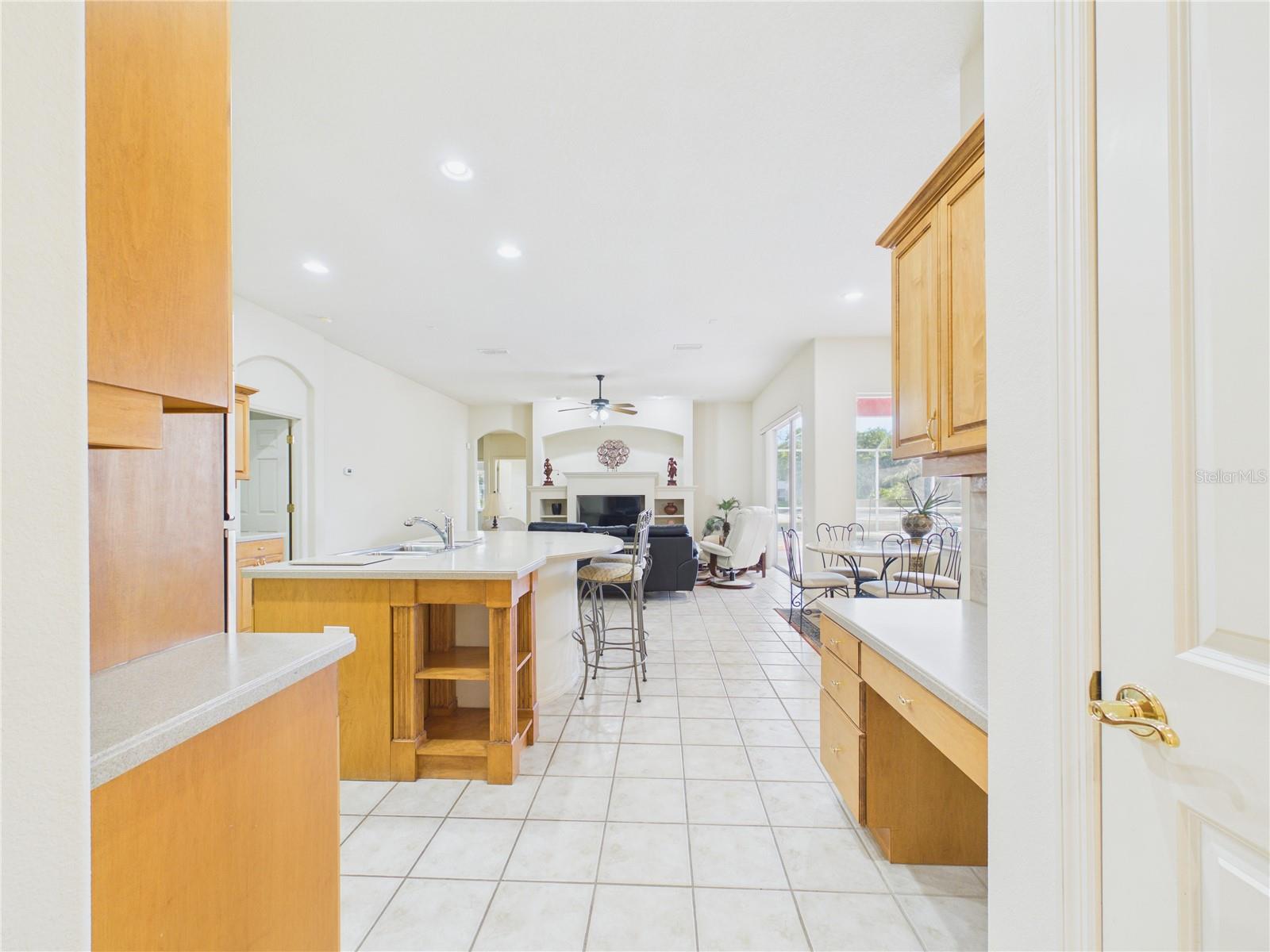 10207 ESTUARY DR, TAMPA, FL, 33647