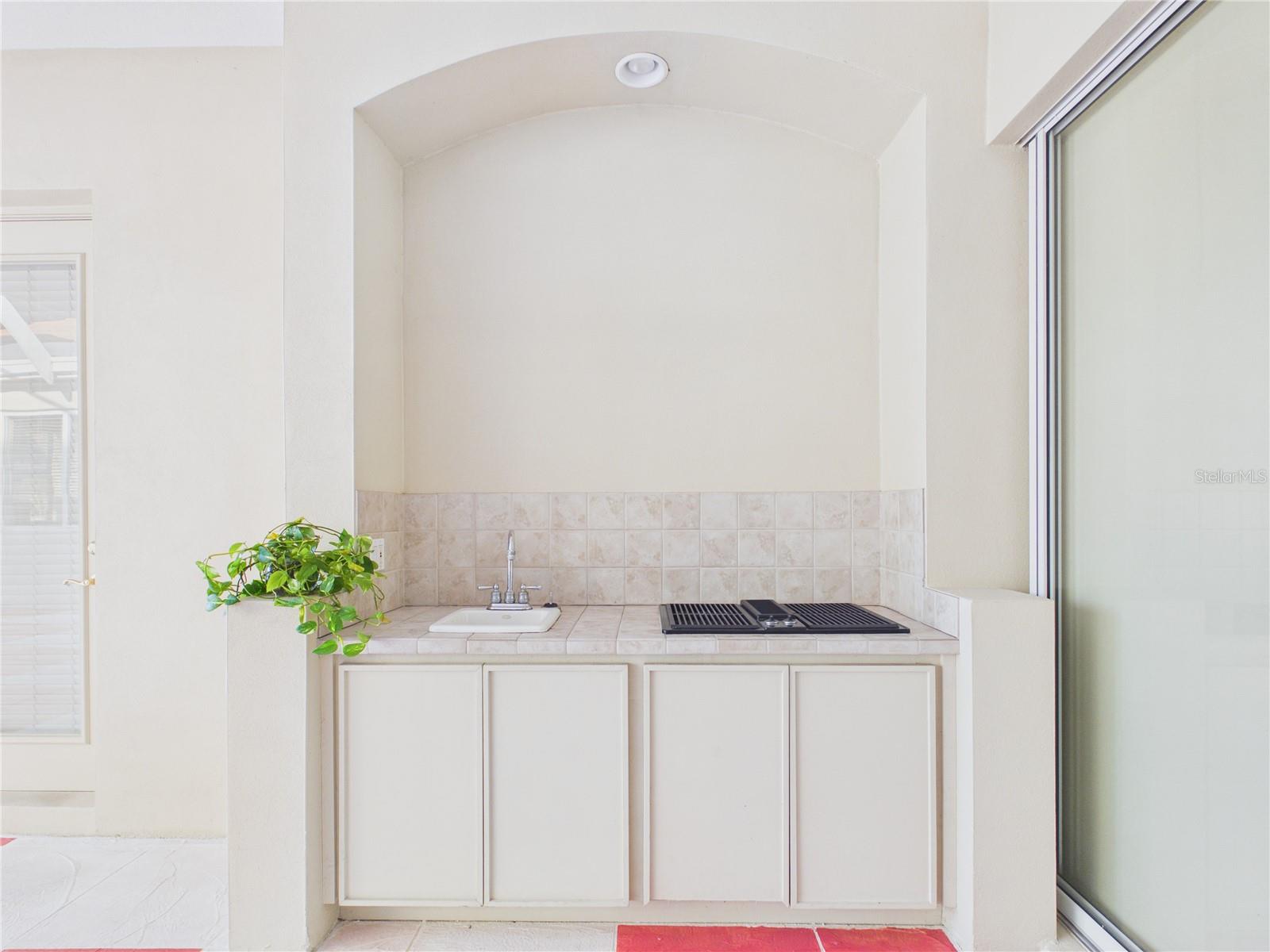 10207 ESTUARY DR, TAMPA, FL, 33647