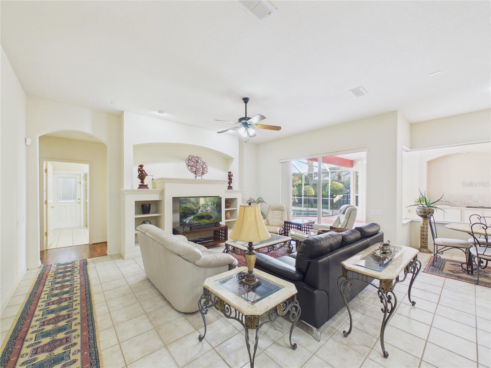 10207 ESTUARY DR, TAMPA, FL, 33647