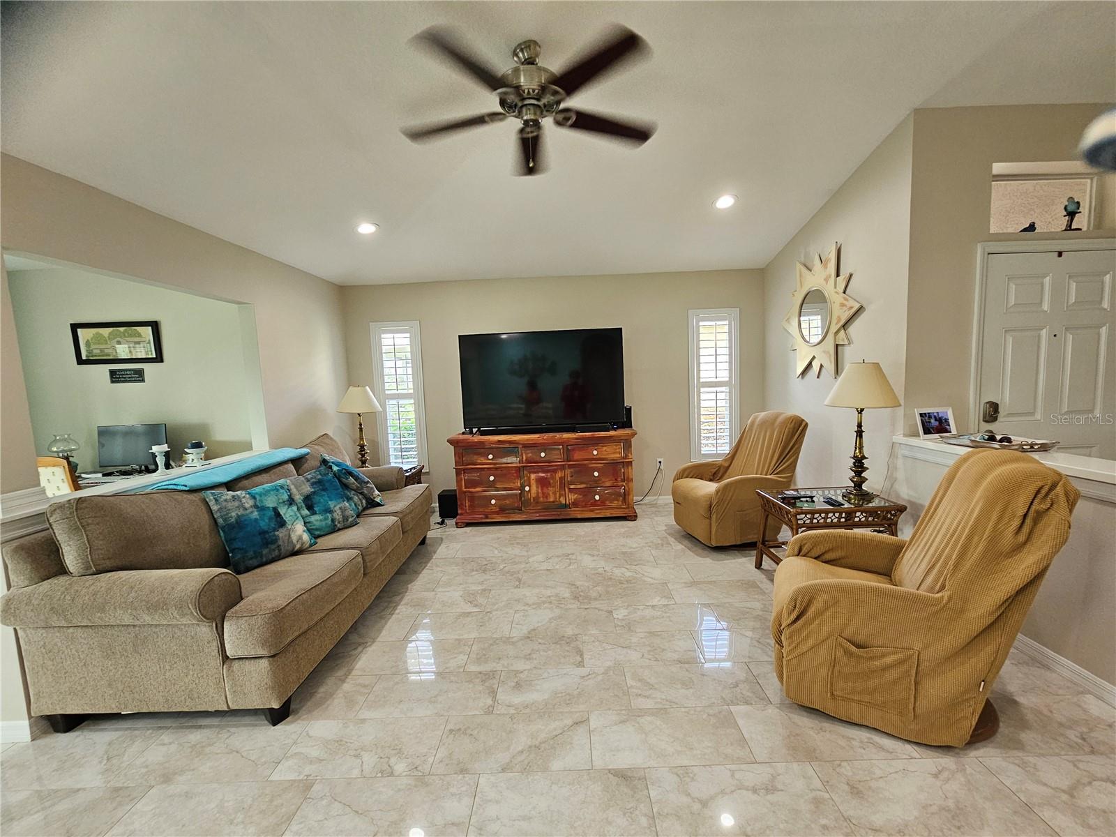 2038 GRANTHAM GREENS DR #2038, SUN CITY CENTER, FL, 33573