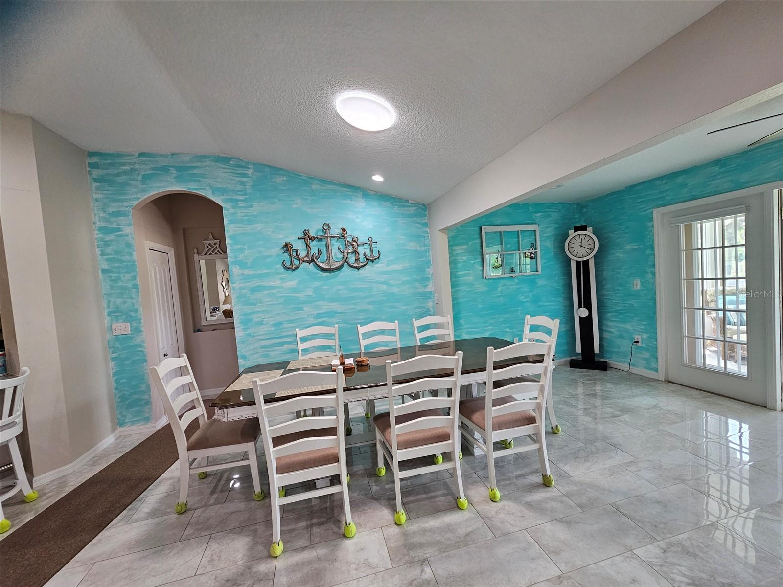 2038 GRANTHAM GREENS DR #2038, SUN CITY CENTER, FL, 33573