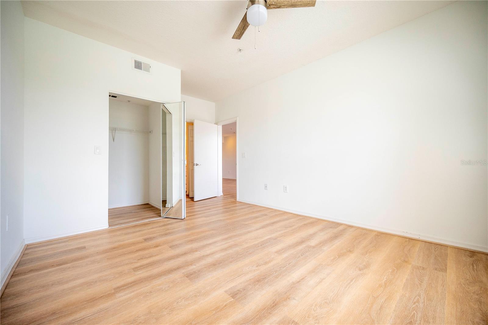 5554 METROWEST BLVD #4-211, ORLANDO, FL, 32811