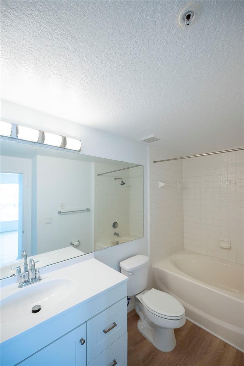 5554 METROWEST BLVD #4-211, ORLANDO, FL, 32811