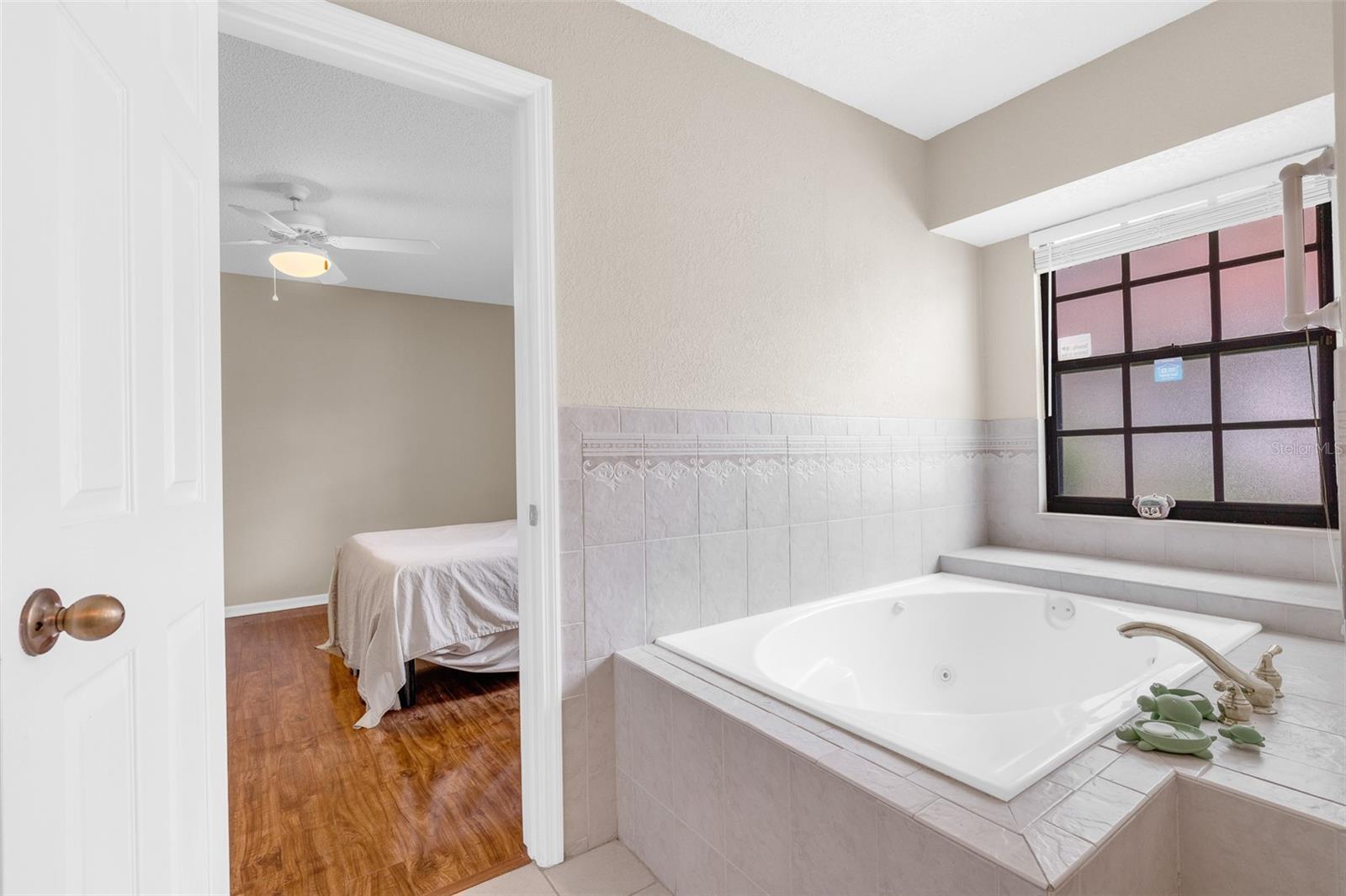 7516 CHAPELHILL DR, ORLANDO, FL, 32819