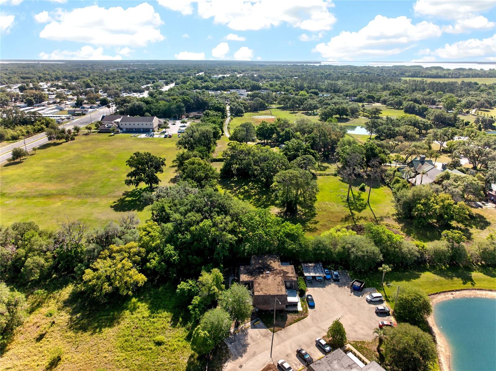 2906 ASH DR, LEESBURG, FL, 34748