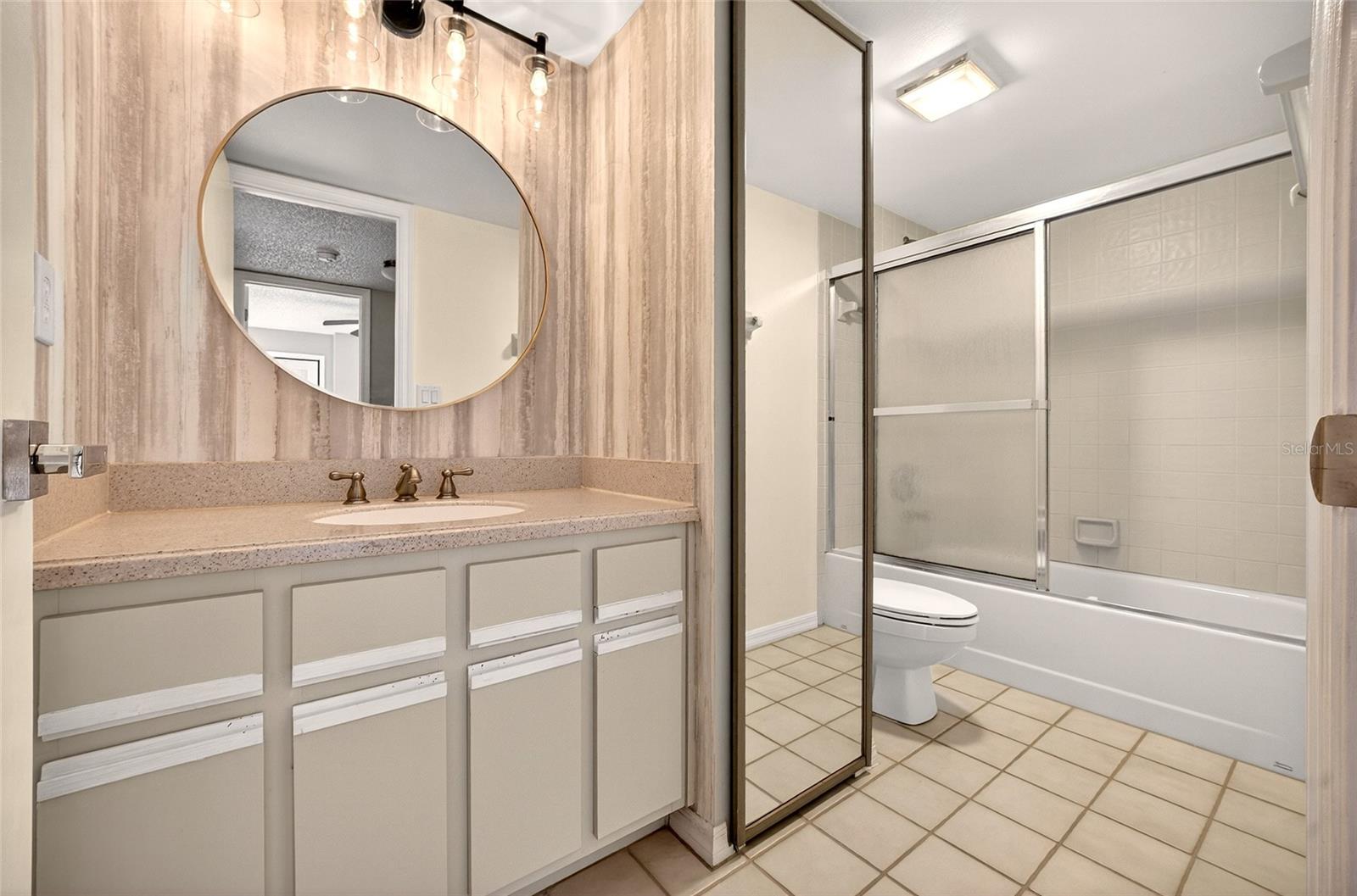 2906 ASH DR, LEESBURG, FL, 34748