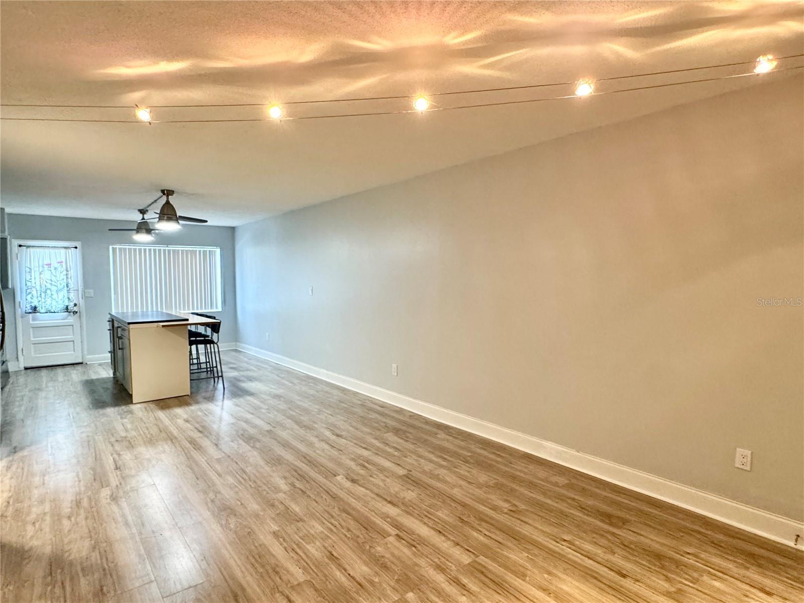 825 N PRIMROSE DR #110, ORLANDO, FL, 32803