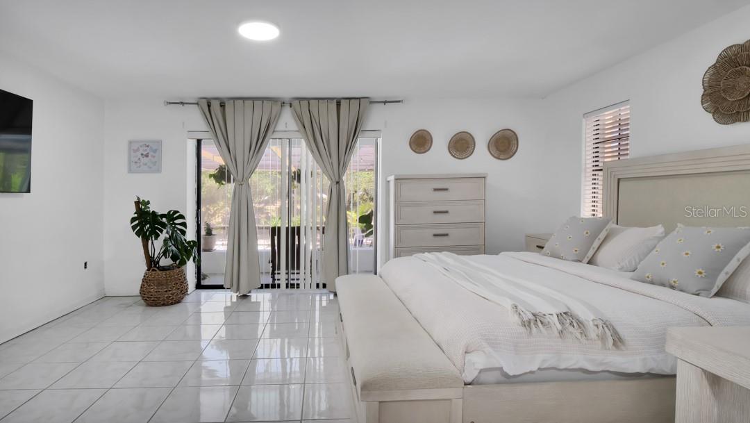 1307 NORMANDY CIR, PALM HARBOR, FL, 34683