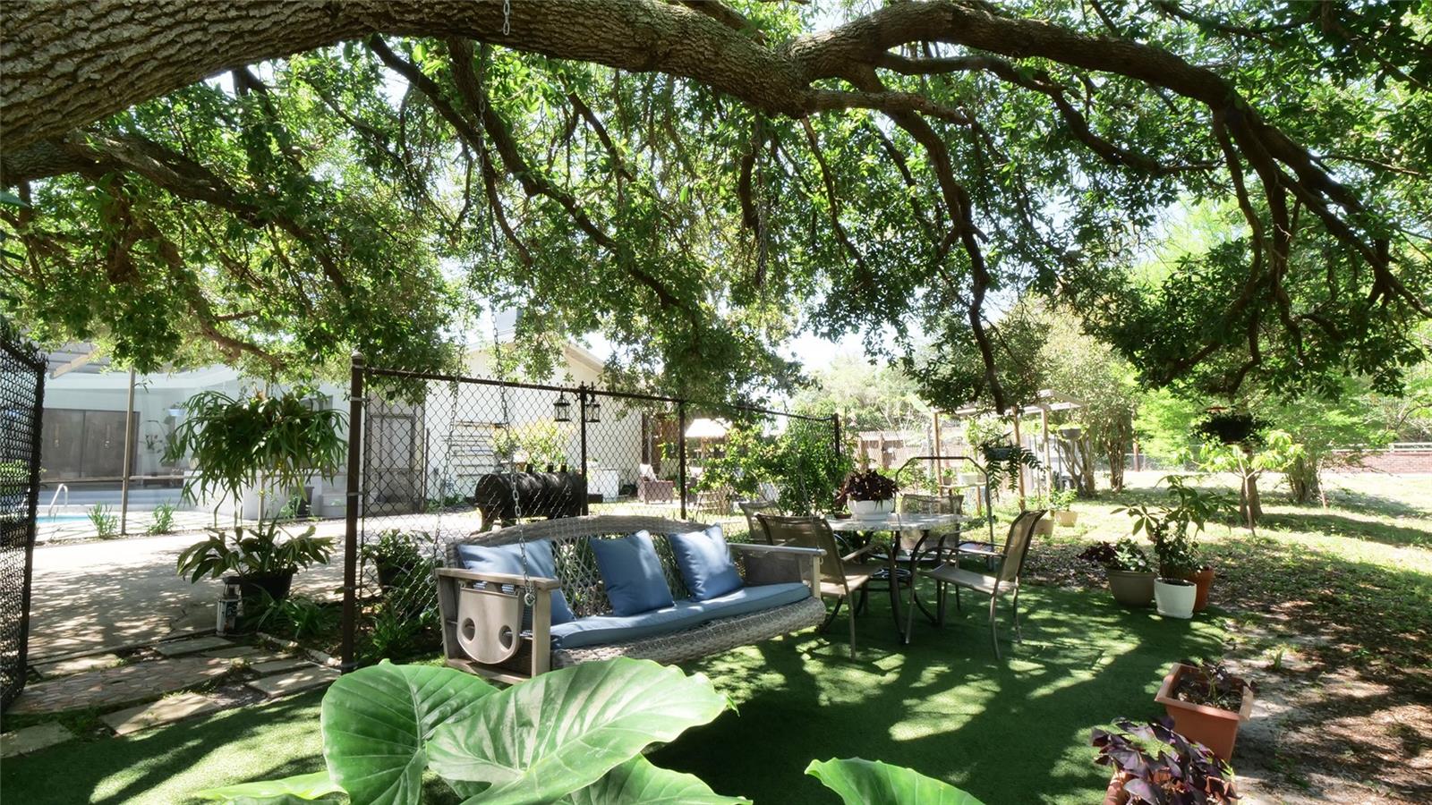 1307 NORMANDY CIR, PALM HARBOR, FL, 34683