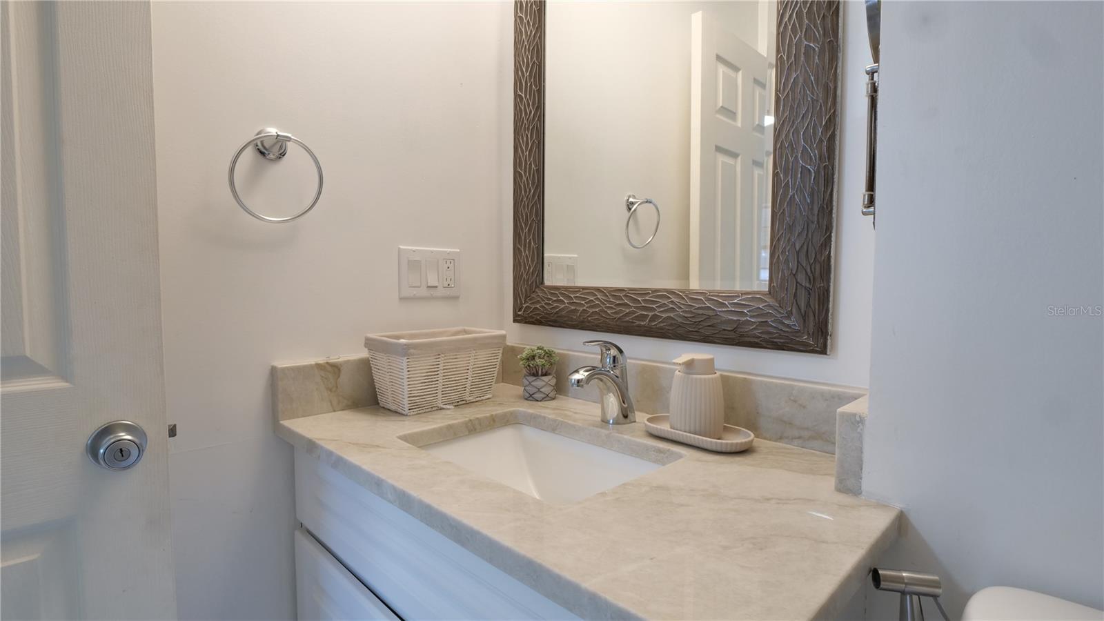 1307 NORMANDY CIR, PALM HARBOR, FL, 34683