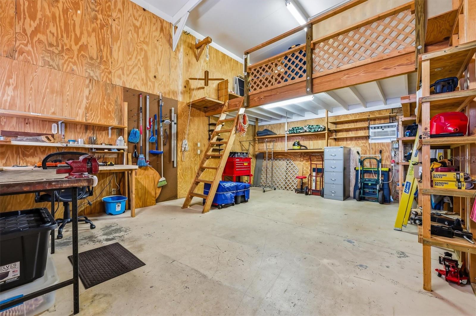 10027 EQUITY AVE, DADE CITY, FL, 33525