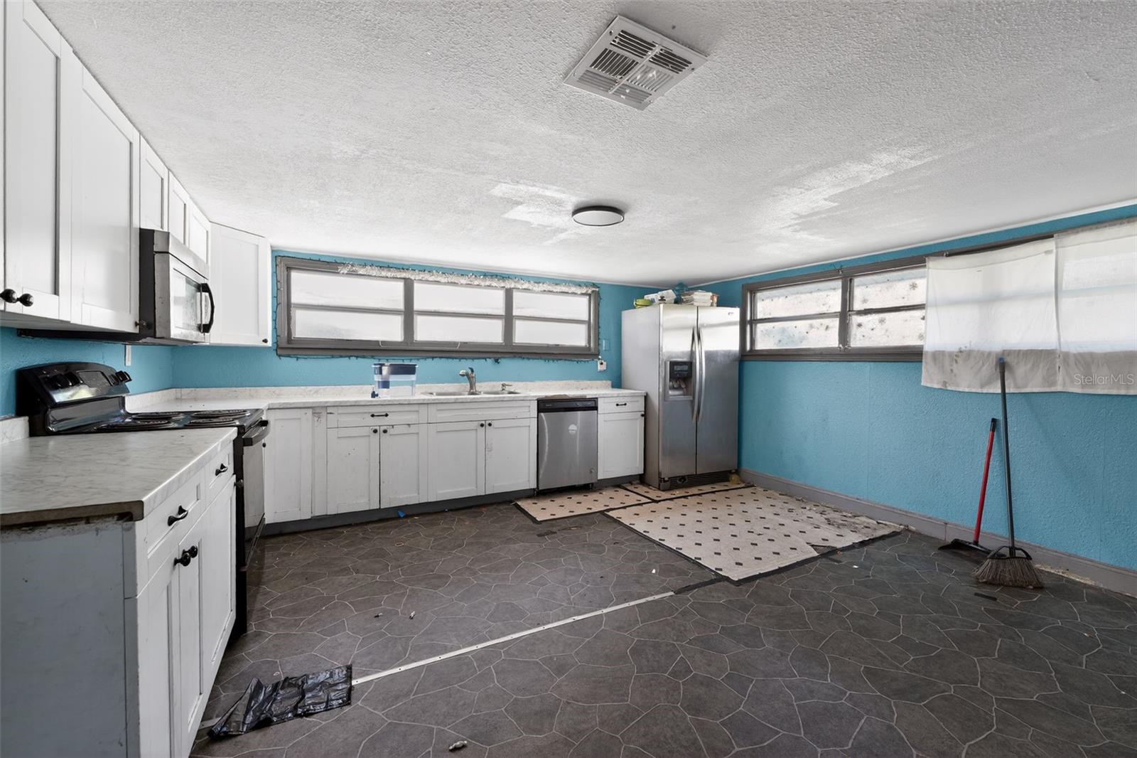 108 EARL AVE, AUBURNDALE, FL, 33823