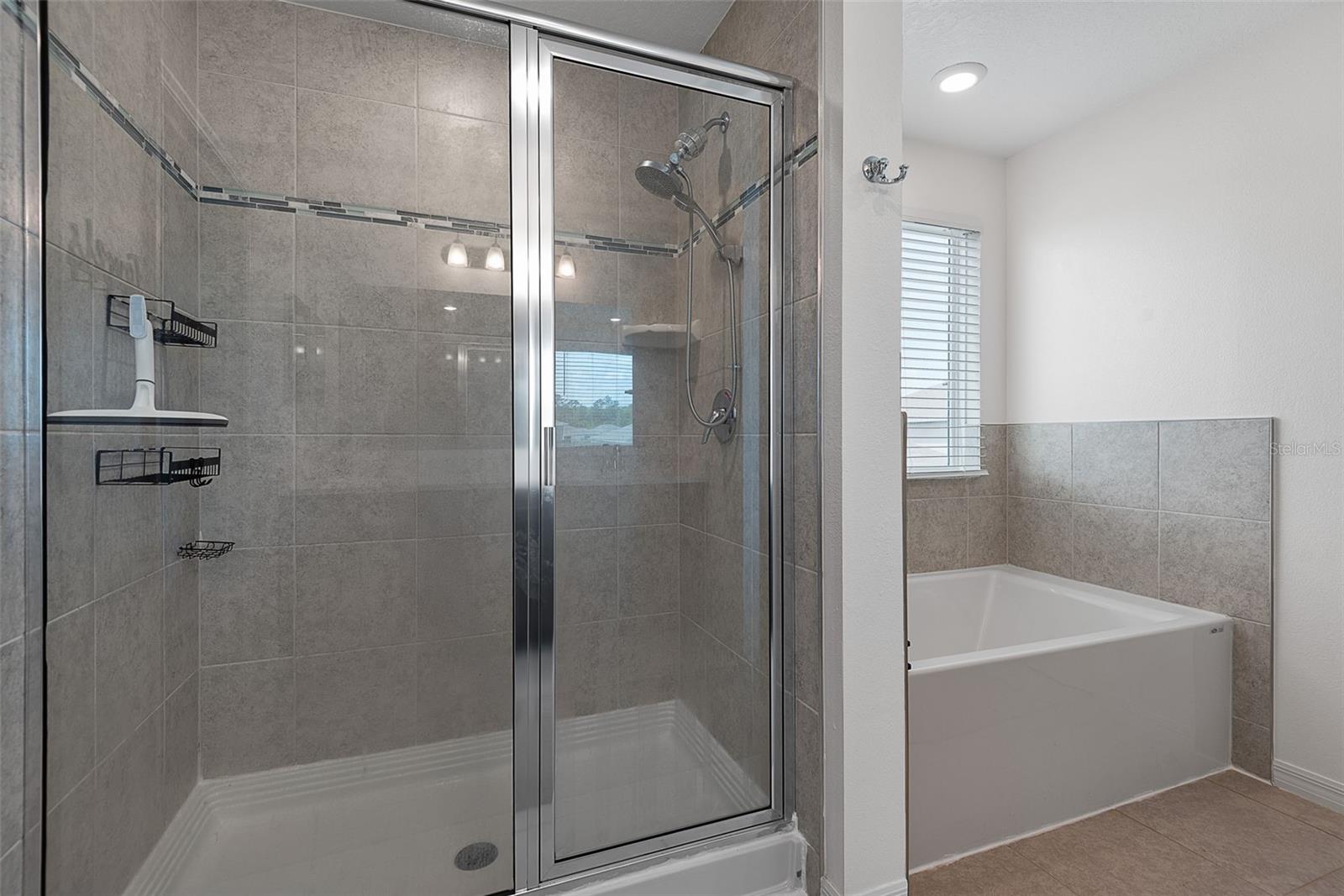 123 OAKLEAF WAY, PALM COAST, FL, 32137