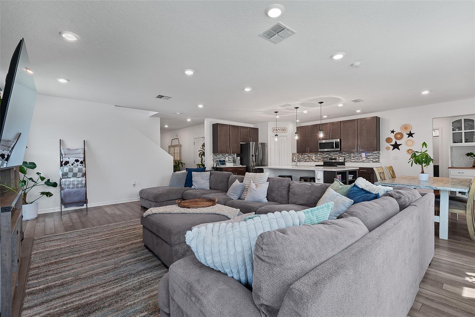 123 OAKLEAF WAY, PALM COAST, FL, 32137