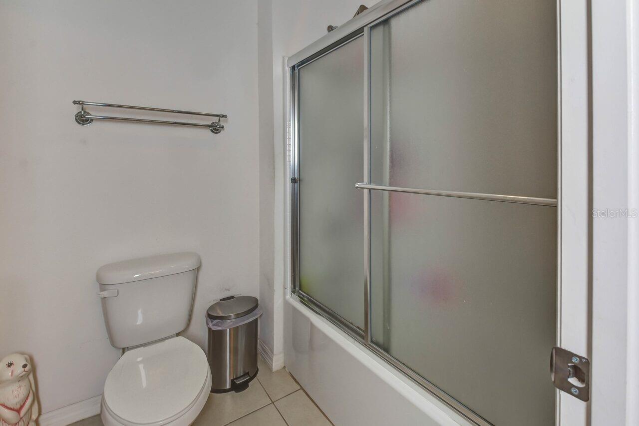 831 OAK HOLLOW LOOP, DELAND, FL, 32724