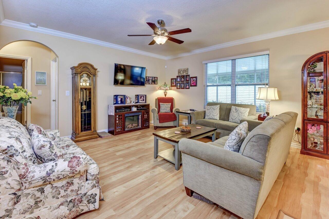 831 OAK HOLLOW LOOP, DELAND, FL, 32724